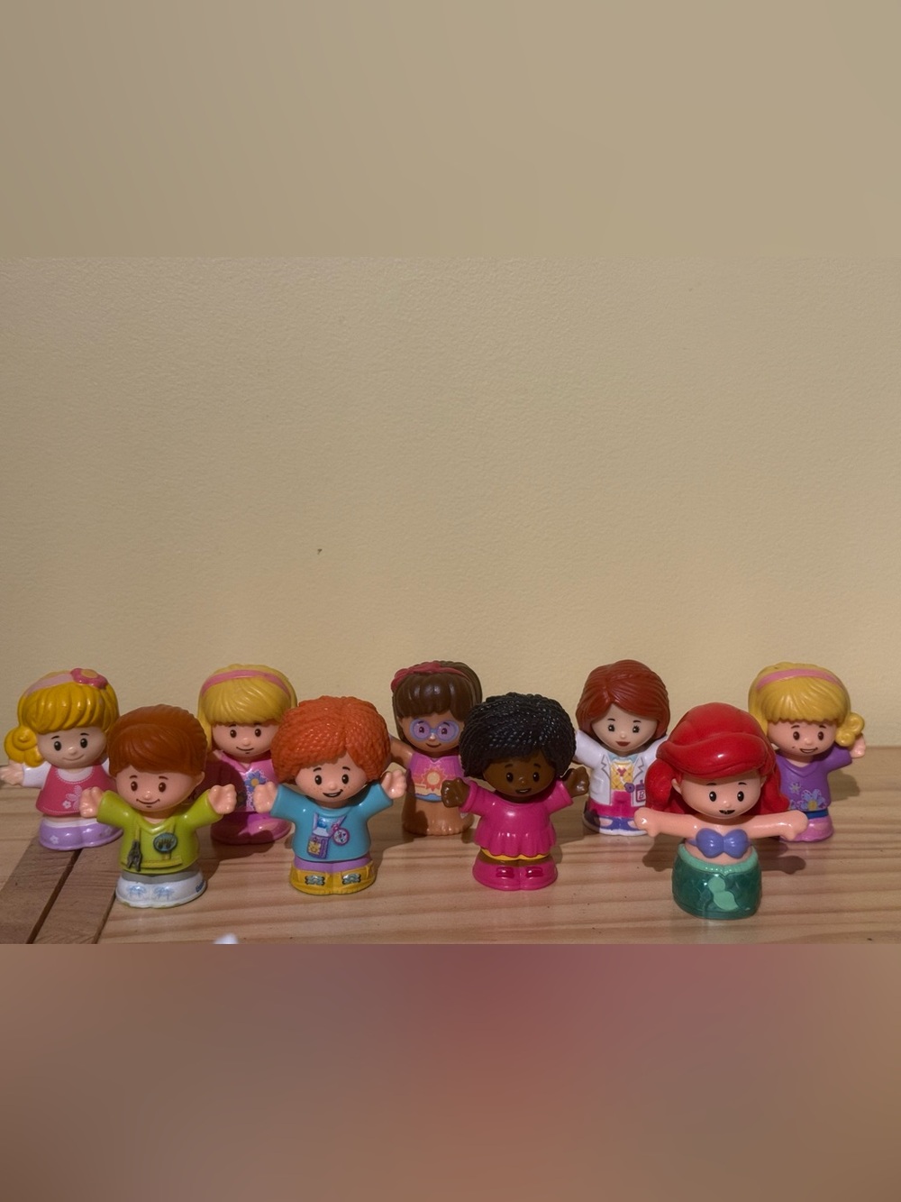 Little People - girl lot of 9 disney ariel and barbie